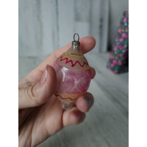 Antique pink swiggle glass ornament Xmas tree - Picture 9 of 12